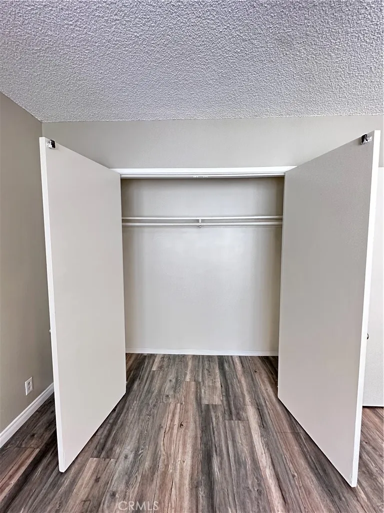 13520 Rye Street Sherman Oaks, CA 91423