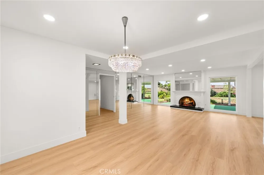 1348 Hickory La Verne, CA 91750