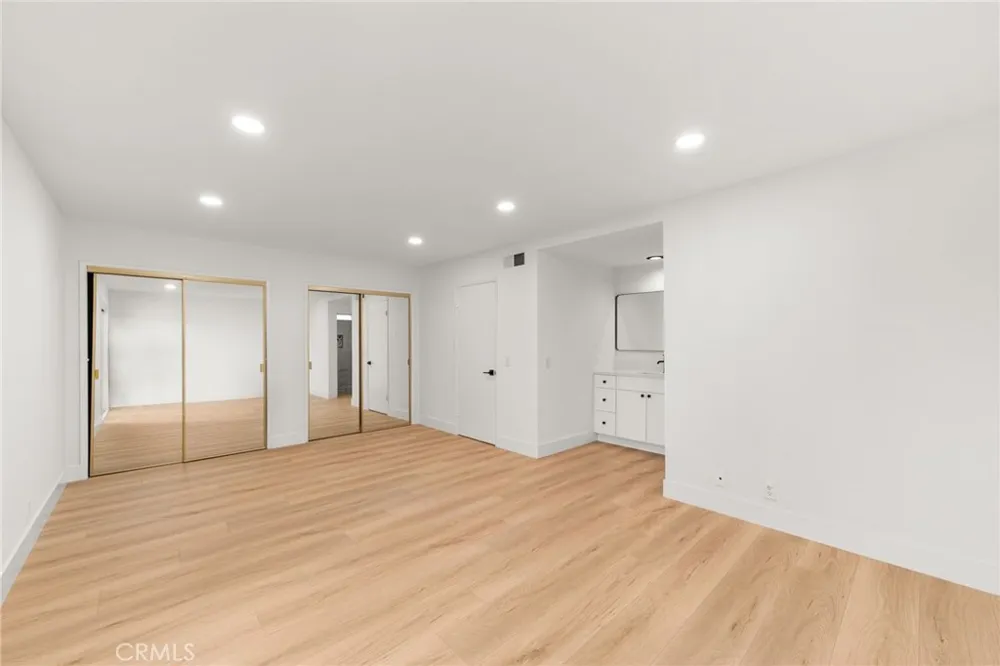 1348 Hickory La Verne, CA 91750