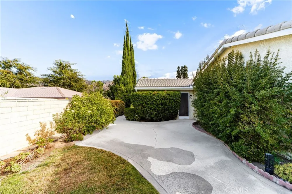 1348 Hickory La Verne, CA 91750