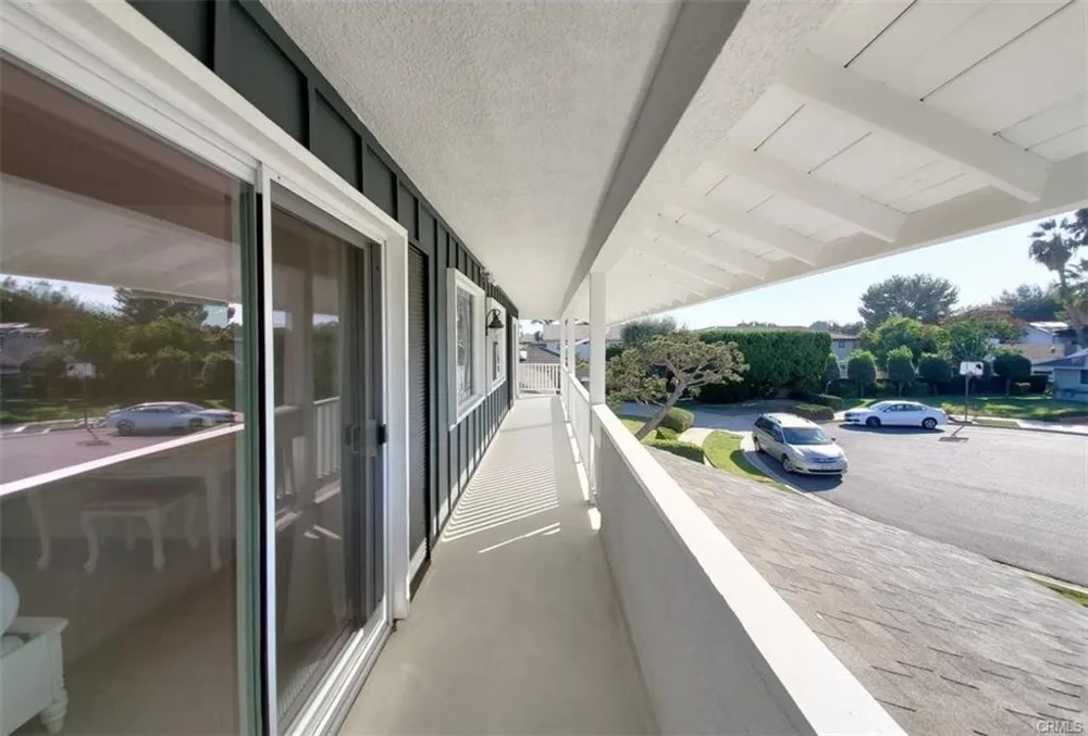 18684 Santa Ramona Fountain Valley, CA 92708