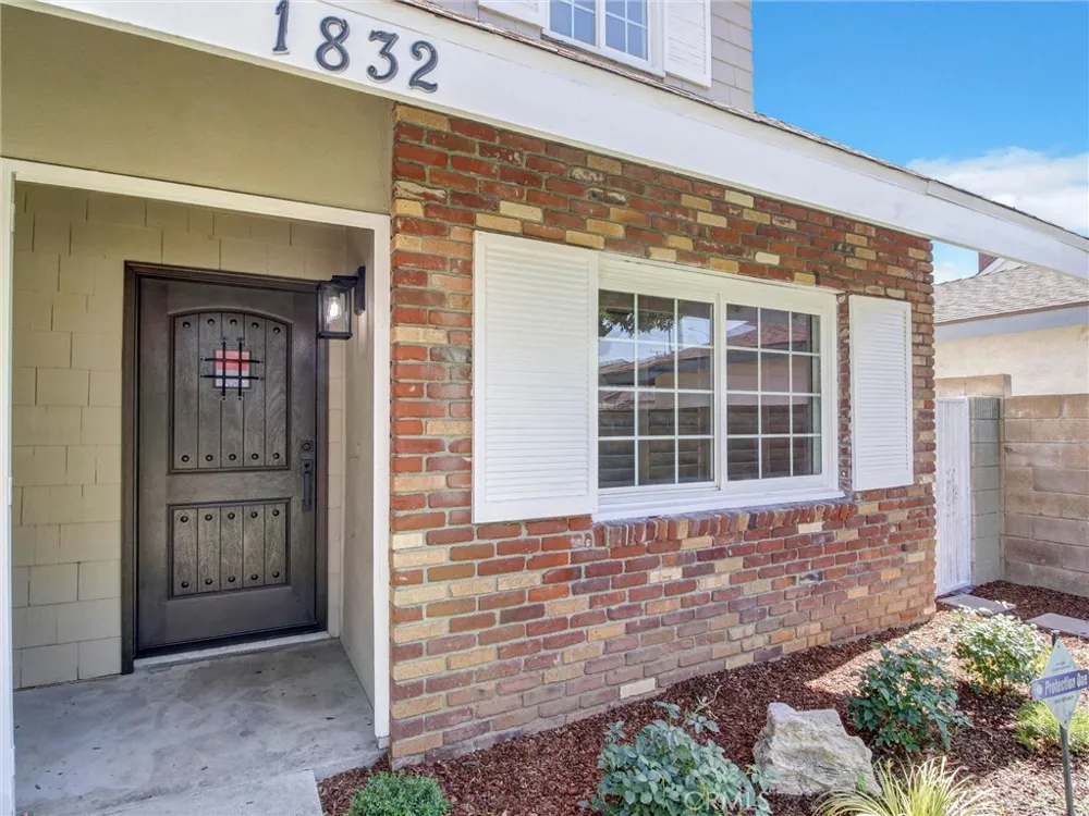 1832 E Turmont Carson, CA 90746