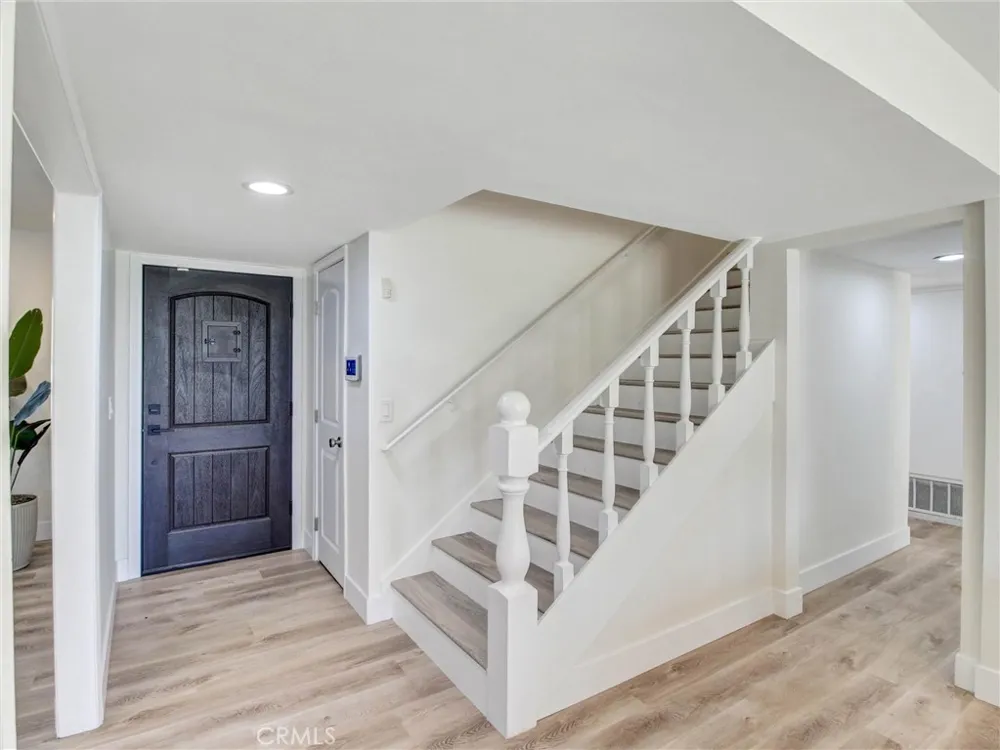1832 E Turmont Carson, CA 90746