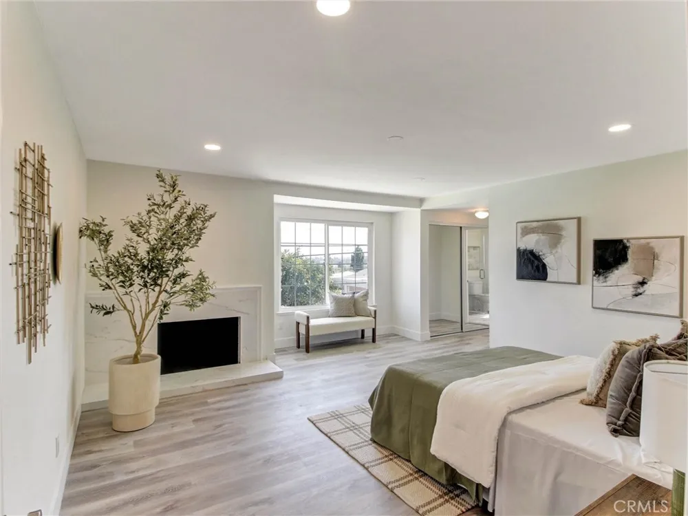 1832 E Turmont Carson, CA 90746