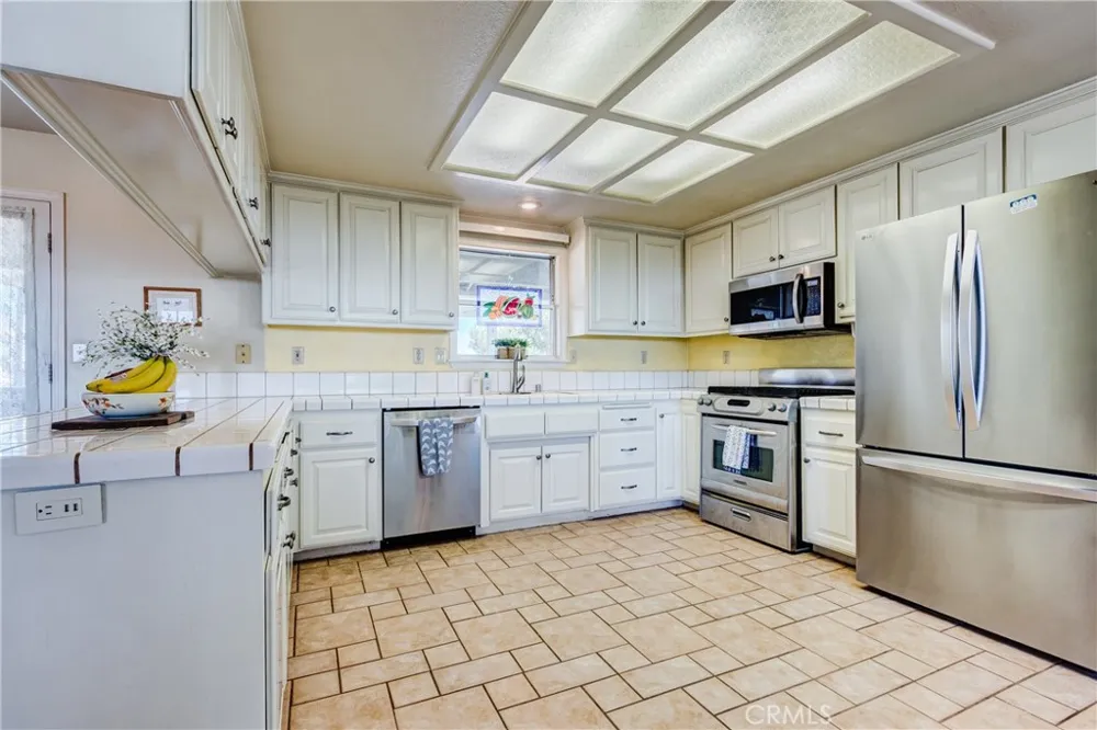 8650 Cowberry Road Phelan, CA 92371