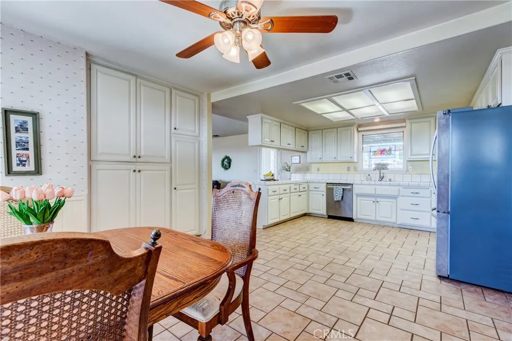 8650 Cowberry Road Phelan, CA 92371