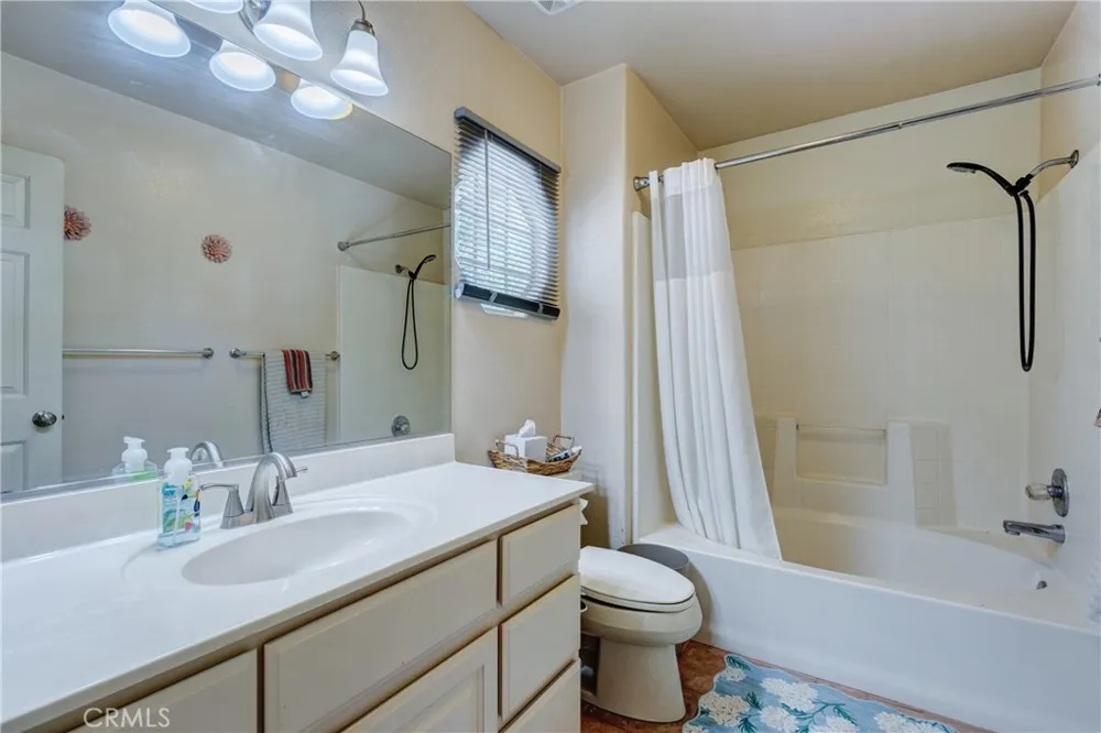 8650 Cowberry Road Phelan, CA 92371