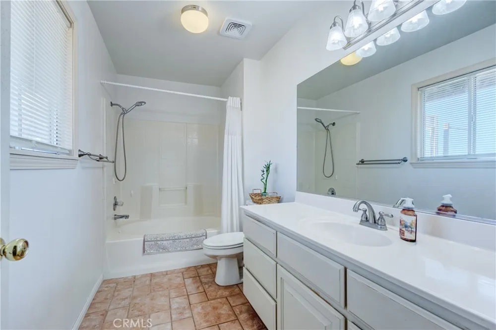 8650 Cowberry Road Phelan, CA 92371