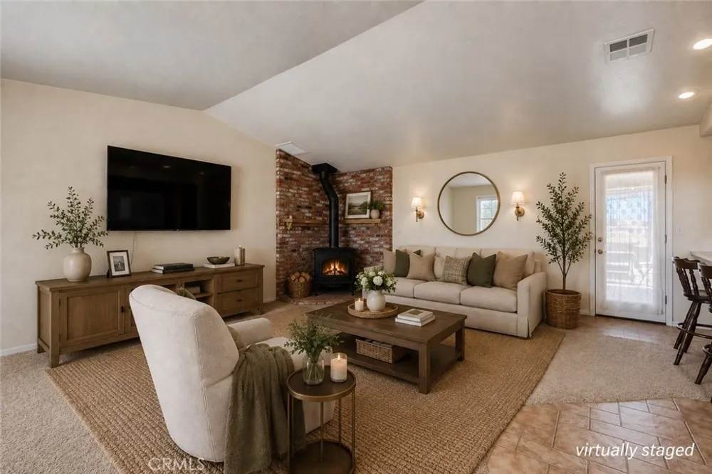 8650 Cowberry Road Phelan, CA 92371