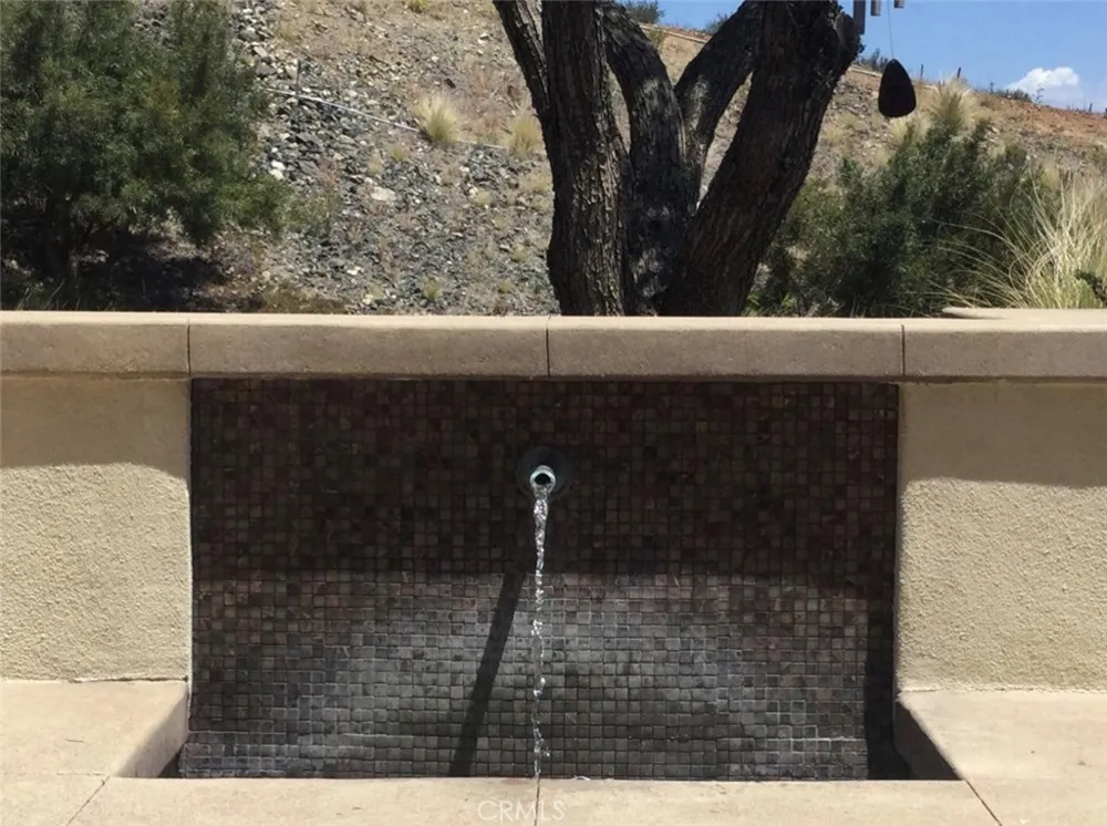 18148 Avnda Orilla Rancho Santa Fe, CA 92067