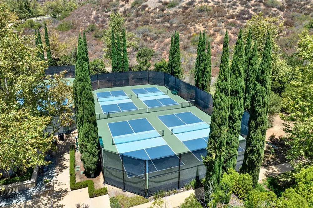 18148 Avnda Orilla Rancho Santa Fe, CA 92067