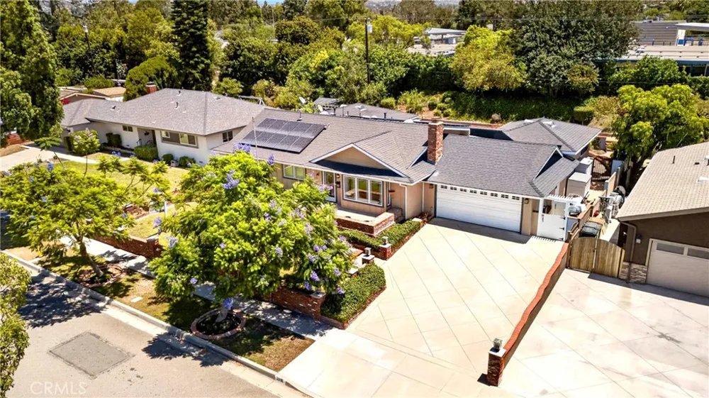2816 Woodbine Avenue Fullerton, CA 92835