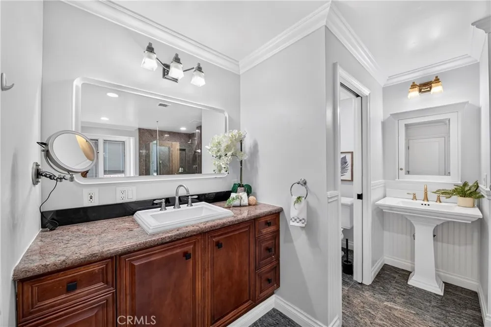 2816 Woodbine Avenue Fullerton, CA 92835