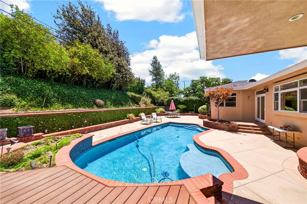2816 Woodbine Avenue Fullerton, CA 92835