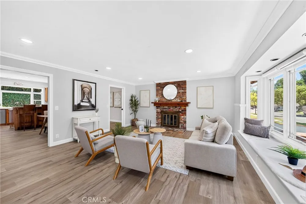 2816 Woodbine Avenue Fullerton, CA 92835