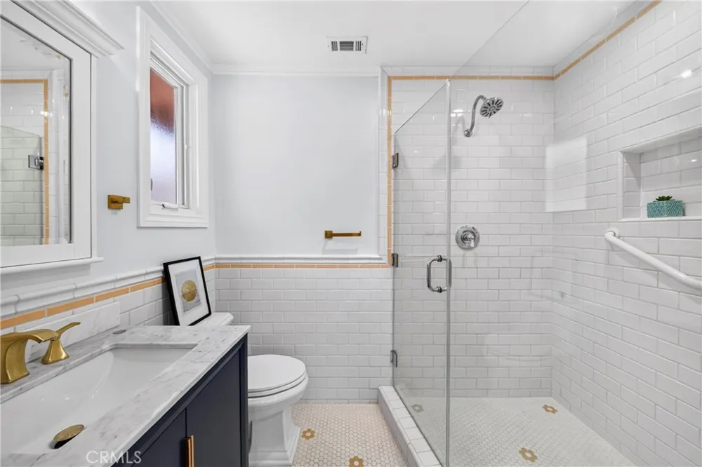 2816 Woodbine Avenue Fullerton, CA 92835