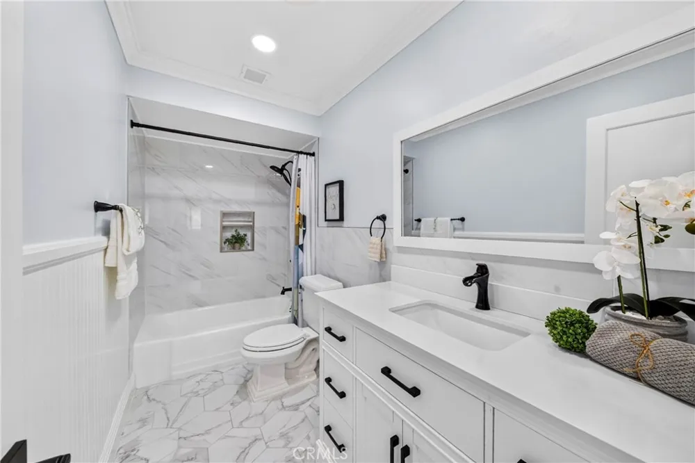 2816 Woodbine Avenue Fullerton, CA 92835