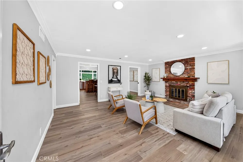 2816 Woodbine Avenue Fullerton, CA 92835