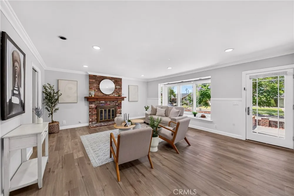 2816 Woodbine Avenue Fullerton, CA 92835