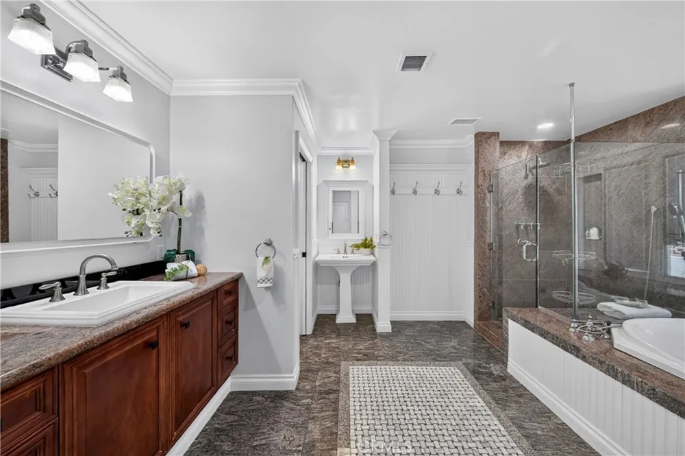 2816 Woodbine Avenue Fullerton, CA 92835