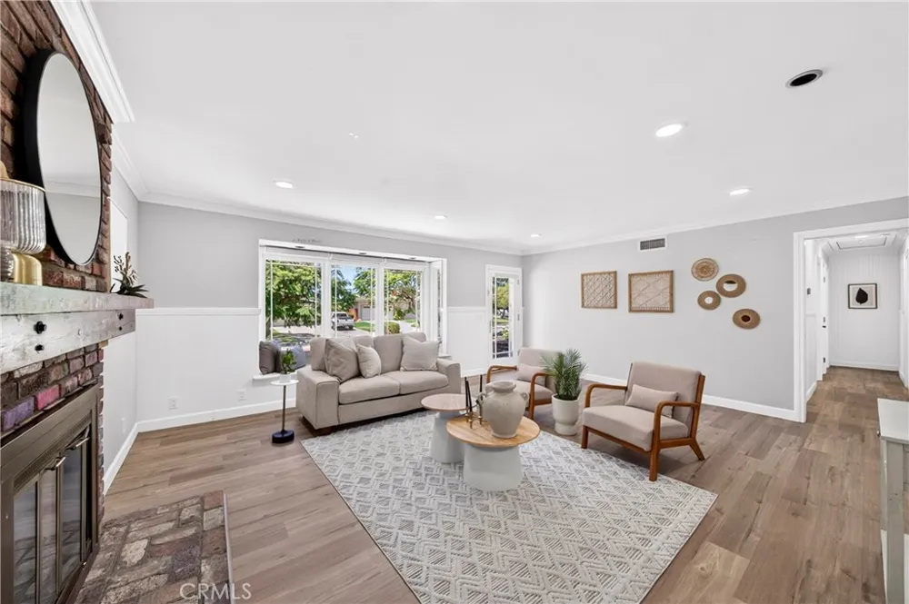 2816 Woodbine Avenue Fullerton, CA 92835