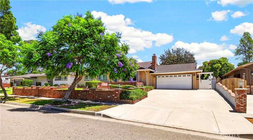 2816 Woodbine Avenue Fullerton, CA 92835