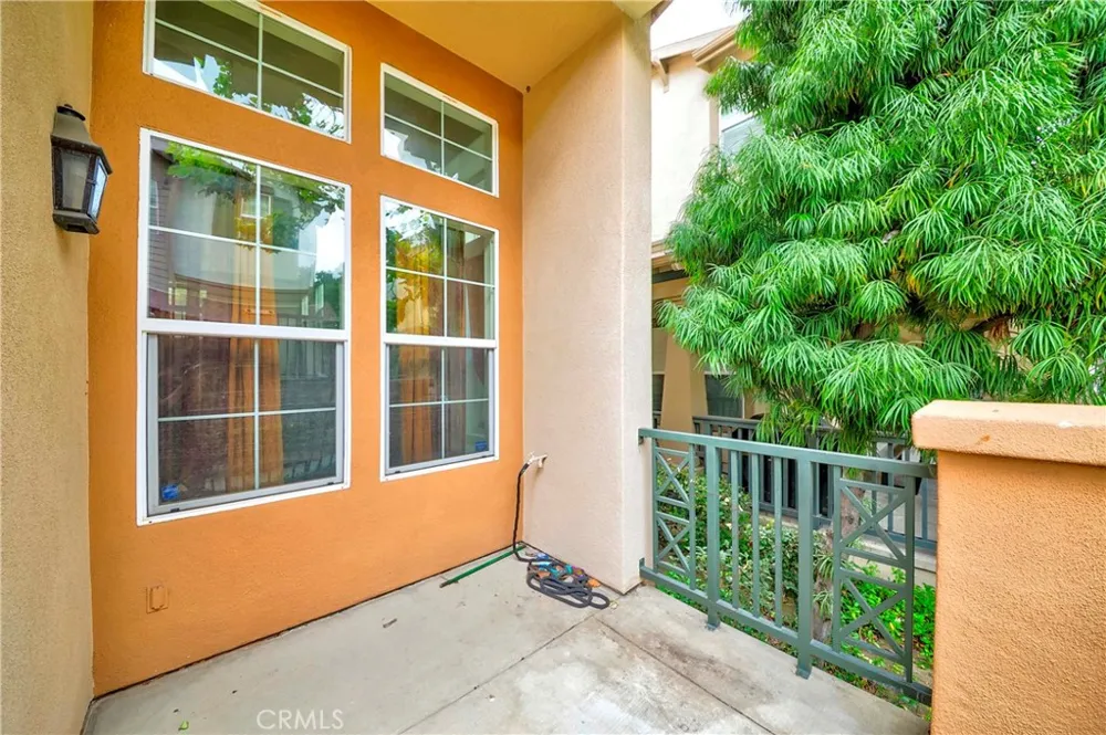 2068 Owens Fullerton, CA 92833