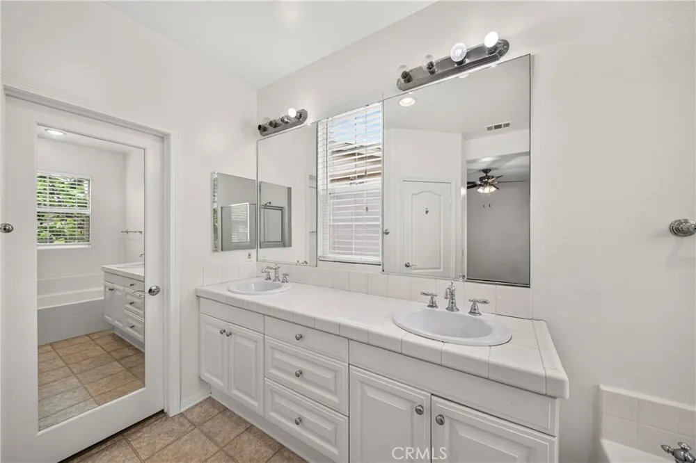 2068 Owens Fullerton, CA 92833