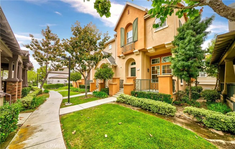 2068 Owens Fullerton, CA 92833