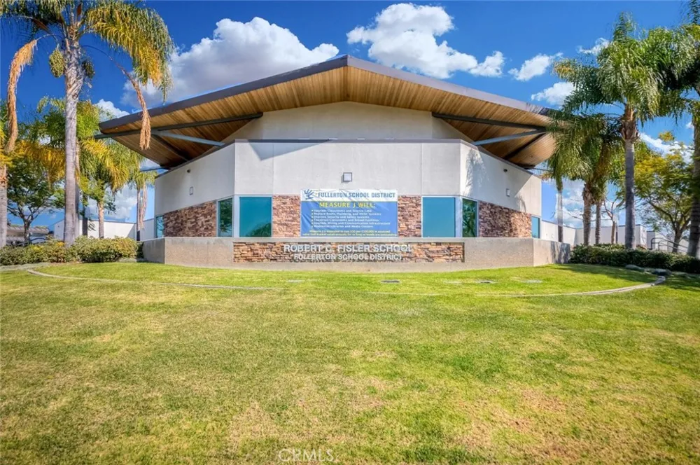 2068 Owens Fullerton, CA 92833