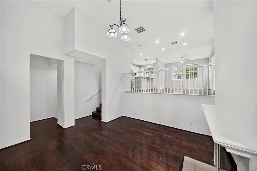 2068 Owens Fullerton, CA 92833