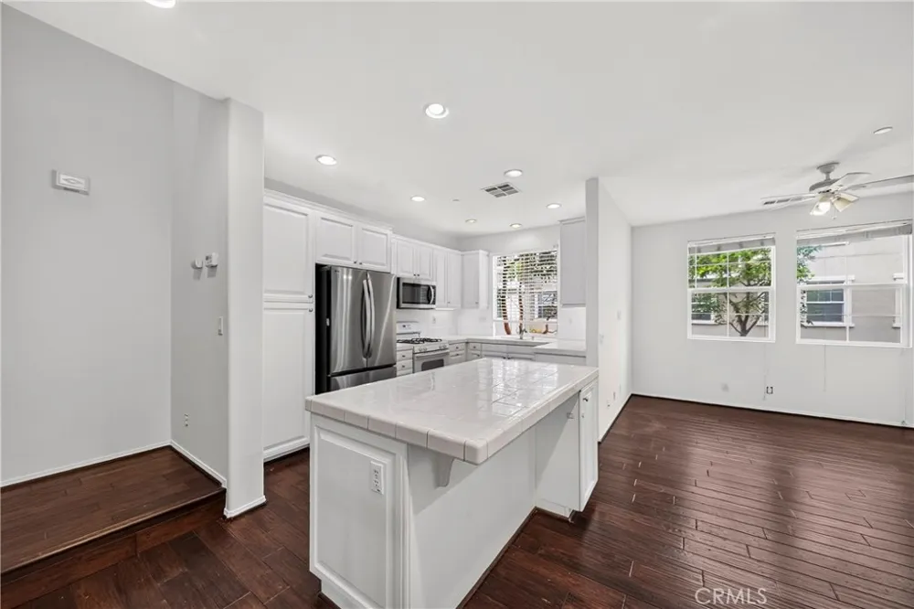 2068 Owens Fullerton, CA 92833