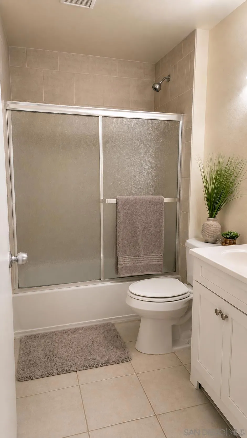 6390 Rancho Mission #210 San Diego, CA 92108