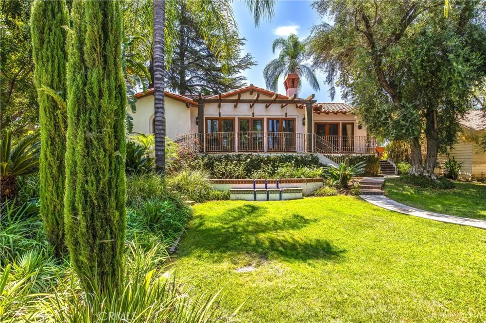 530 W Sunset Redlands, CA 92373