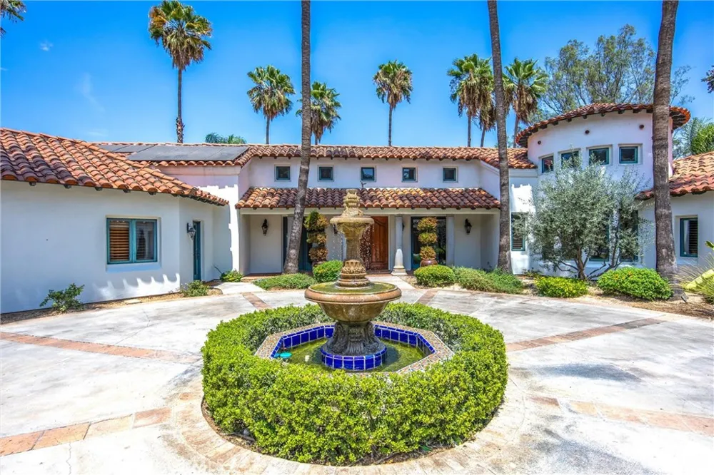 530 W Sunset Redlands, CA 92373