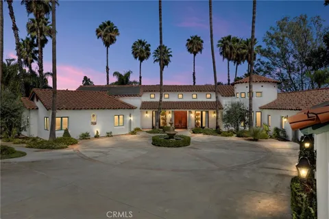 530 W Sunset