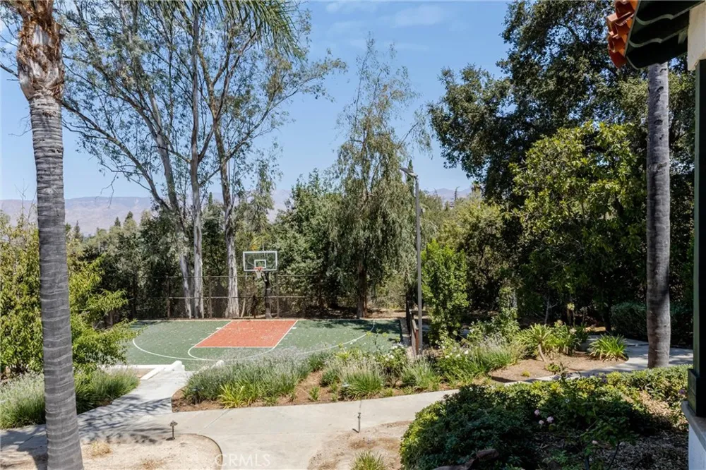 530 W Sunset Redlands, CA 92373