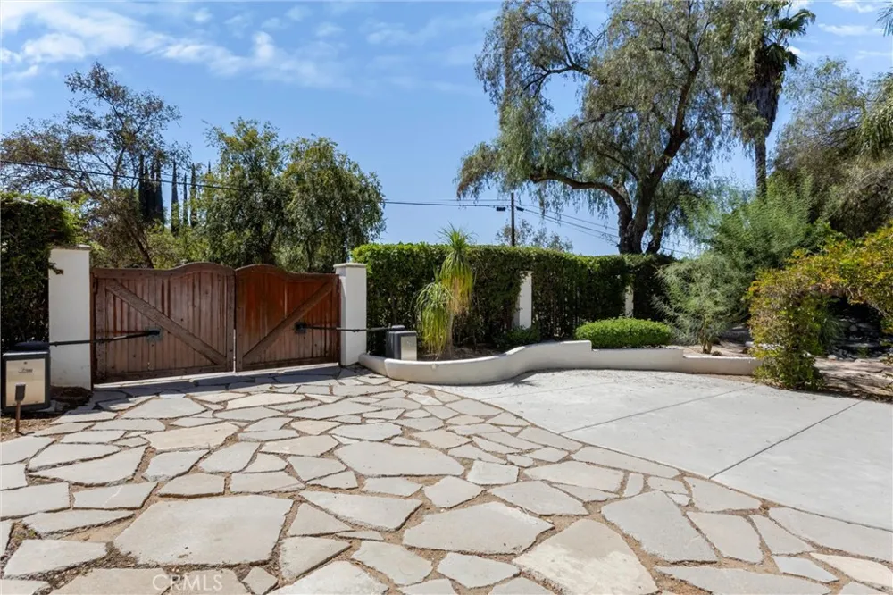 530 W Sunset Redlands, CA 92373