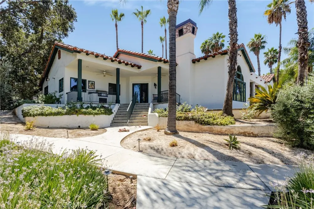 530 W Sunset Redlands, CA 92373