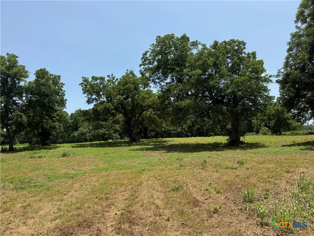 B And B Seguin, TX 78155