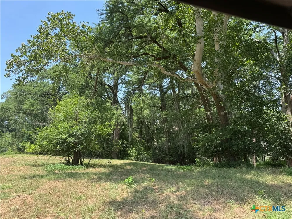 B And B Seguin, TX 78155