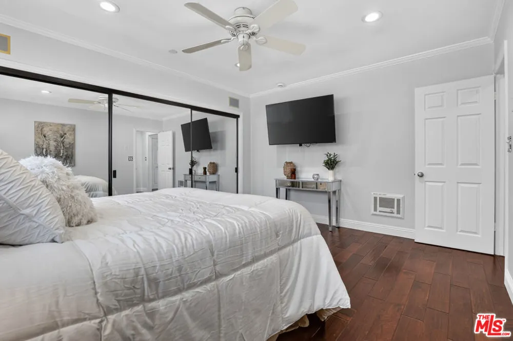 944 11th Street #9 Santa Monica, CA 90403