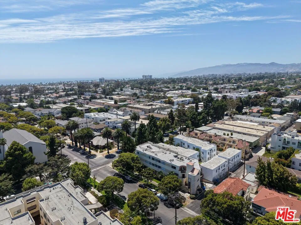 944 11th Street #9 Santa Monica, CA 90403