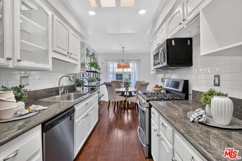 944 11th Street #9 Santa Monica, CA 90403