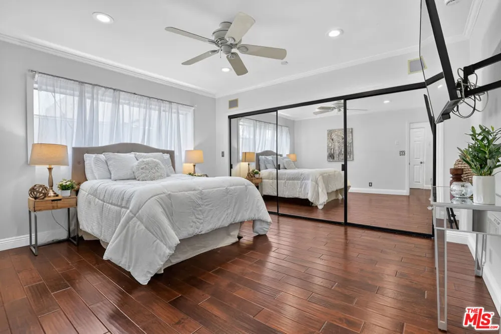 944 11th Street #9 Santa Monica, CA 90403