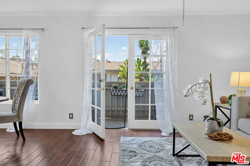 944 11th Street #9 Santa Monica, CA 90403