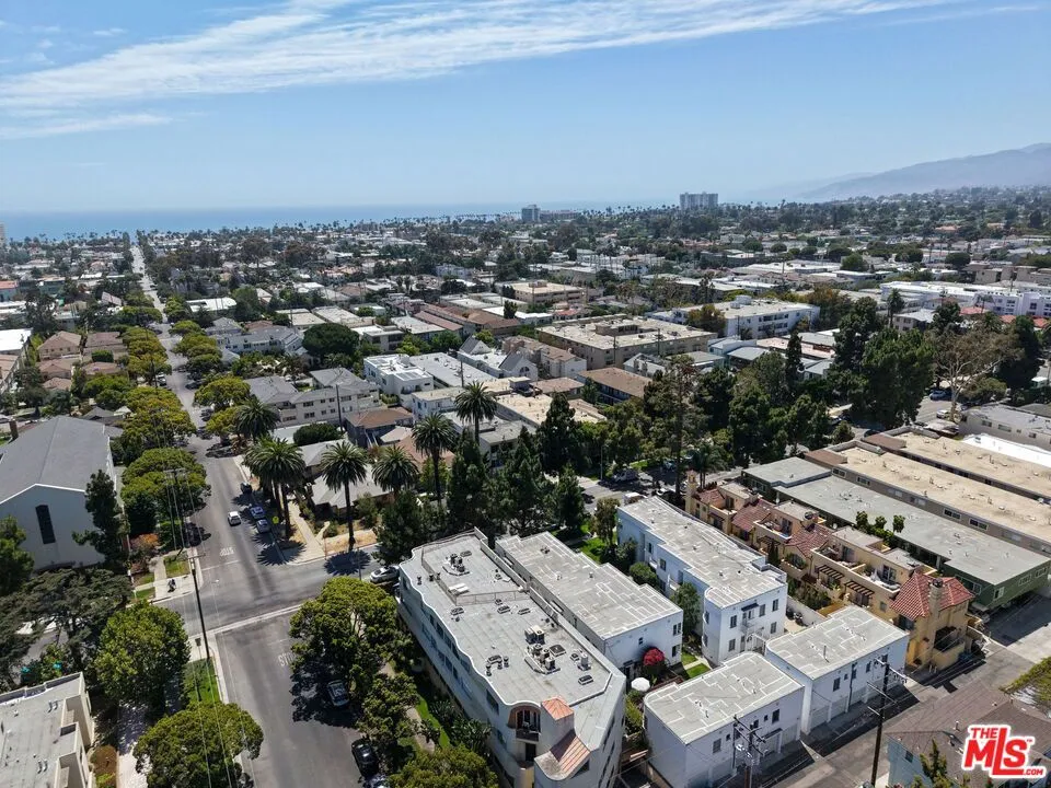 944 11th Street #9 Santa Monica, CA 90403