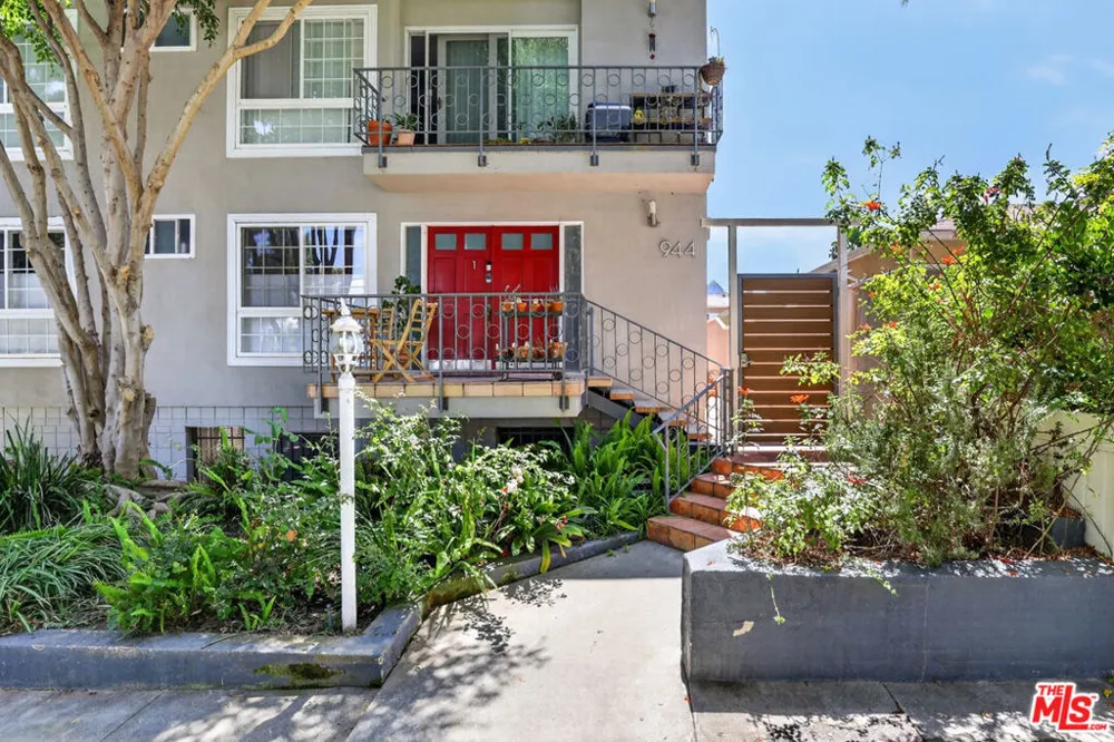 944 11th Street #9 Santa Monica, CA 90403