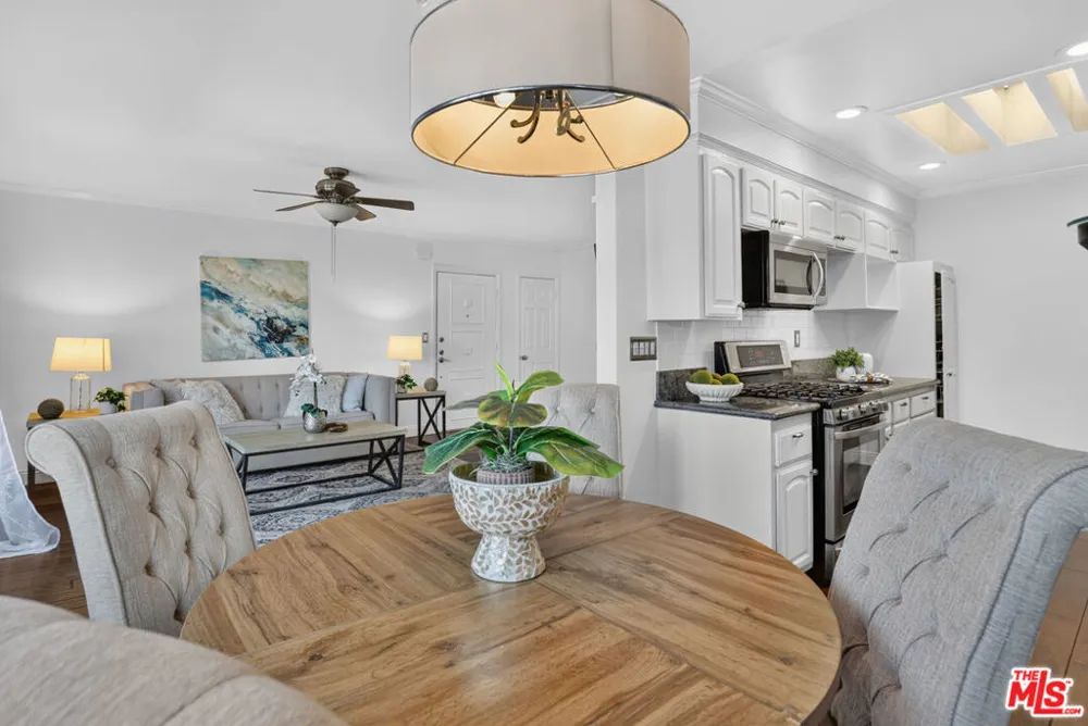 944 11th Street #9 Santa Monica, CA 90403