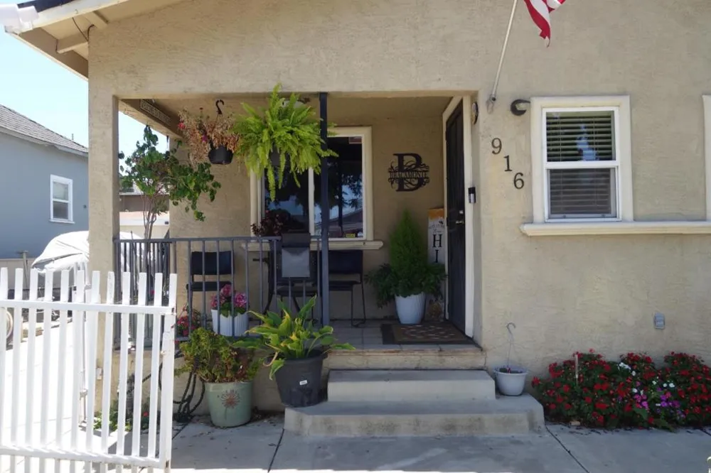 916 Sally Street Hollister, CA 95023